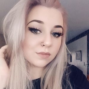 Meet your Posher, Carlee